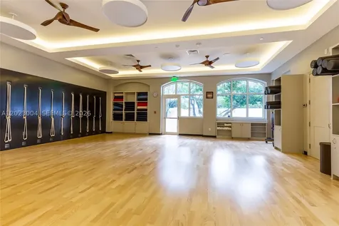21055 Yacht Club Drive Aventura FL 33180