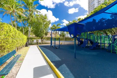 21055 Yacht Club Drive Aventura FL 33180