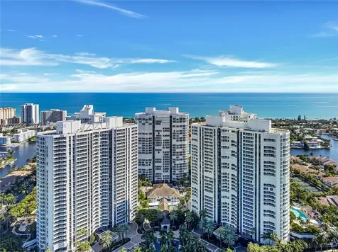 21055 Yacht Club Drive Aventura FL 33180