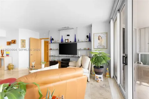21055 Yacht Club Drive Aventura FL 33180
