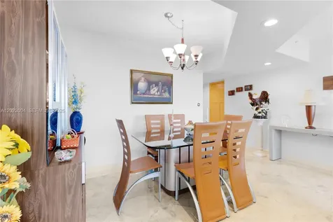 21055 Yacht Club Drive Aventura FL 33180