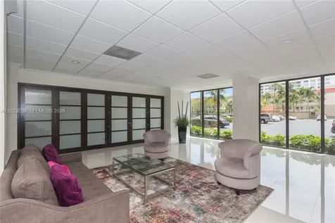2017 S Ocean Drive Hallandale Beach FL 33009