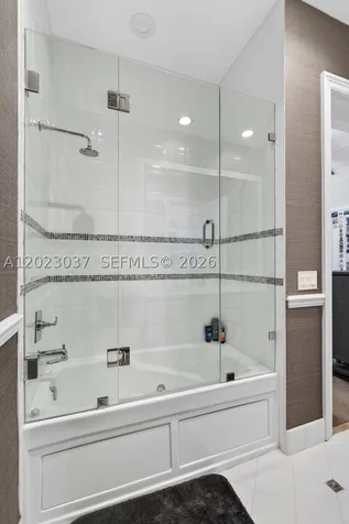 656 Hermitage Circle Palm Beach Gardens FL 33410