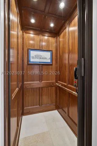 656 Hermitage Circle Palm Beach Gardens FL 33410
