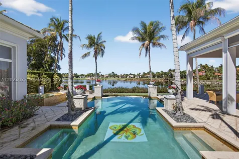 656 Hermitage Circle Palm Beach Gardens FL 33410