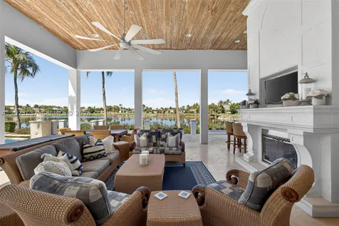 656 Hermitage Circle Palm Beach Gardens FL 33410