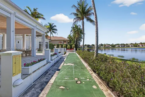 656 Hermitage Circle Palm Beach Gardens FL 33410