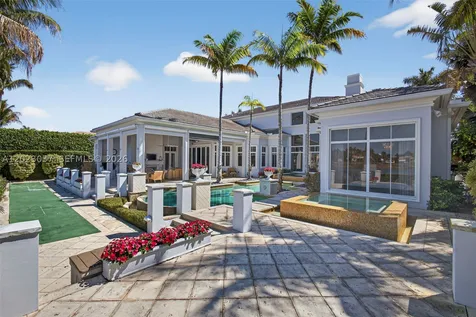 656 Hermitage Circle Palm Beach Gardens FL 33410