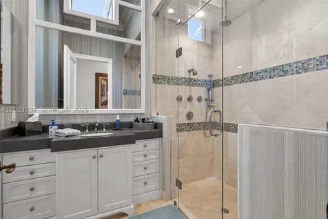 656 Hermitage Circle Palm Beach Gardens FL 33410