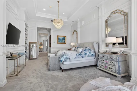 656 Hermitage Circle Palm Beach Gardens FL 33410