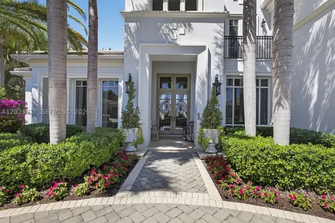 656 Hermitage Circle Palm Beach Gardens FL 33410