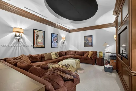 656 Hermitage Circle Palm Beach Gardens FL 33410