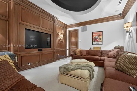 656 Hermitage Circle Palm Beach Gardens FL 33410