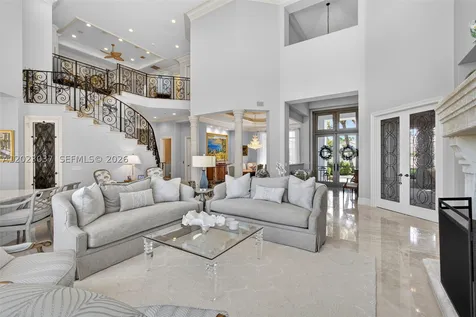 656 Hermitage Circle Palm Beach Gardens FL 33410