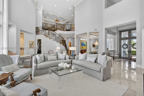 656 Hermitage Circle Palm Beach Gardens FL 33410