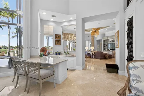 656 Hermitage Circle Palm Beach Gardens FL 33410