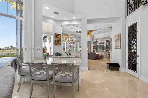 656 Hermitage Circle Palm Beach Gardens FL 33410
