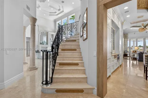656 Hermitage Circle Palm Beach Gardens FL 33410