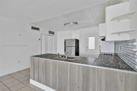 2920 Point East Drive Aventura FL 33160