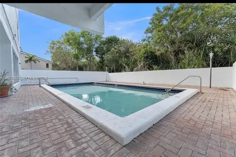 16508 NE 26th Avenue North Miami Beach FL 33160