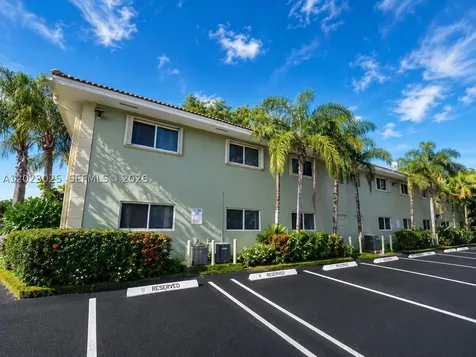 1423 Holly Heights Drive Fort Lauderdale FL 33304