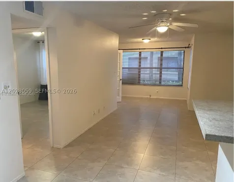 2946 S University Drive Davie FL 33328