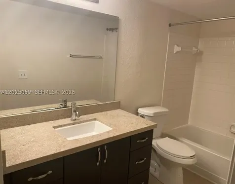 2946 S University Drive Davie FL 33328