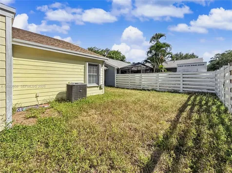 14609 SW 143rd Place Circle Miami FL 33186