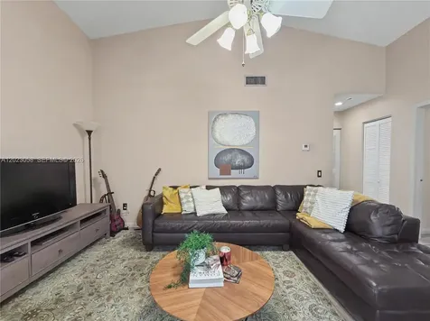 14609 SW 143rd Place Circle Miami FL 33186
