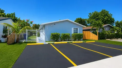 2845 NW 13th Court Fort Lauderdale FL 33311
