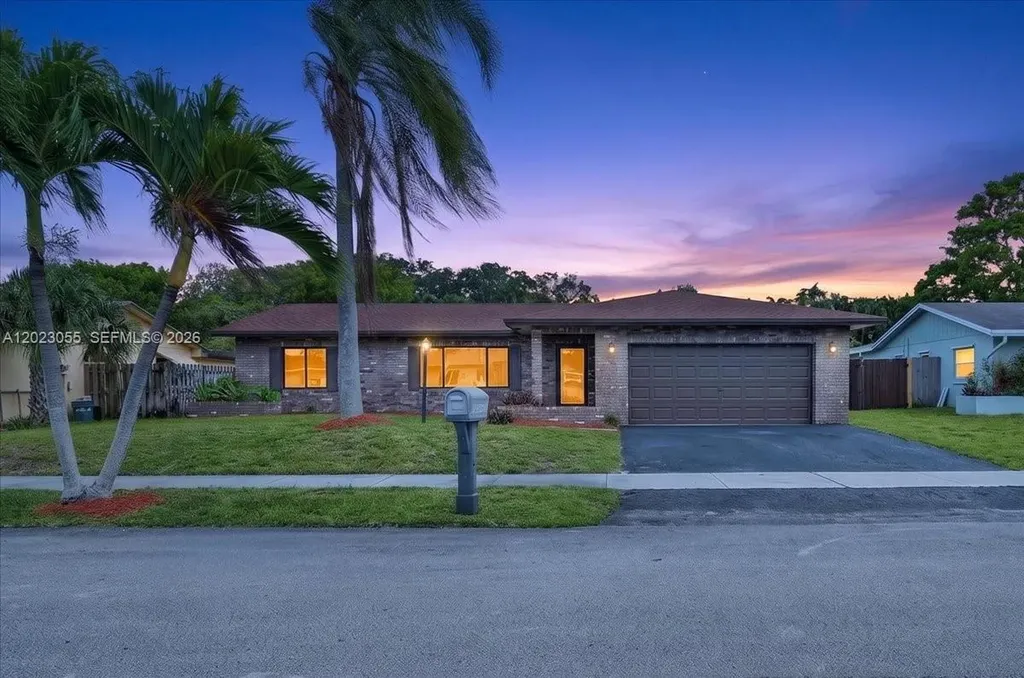2460 NW 67 Court Fort Lauderdale FL 33309