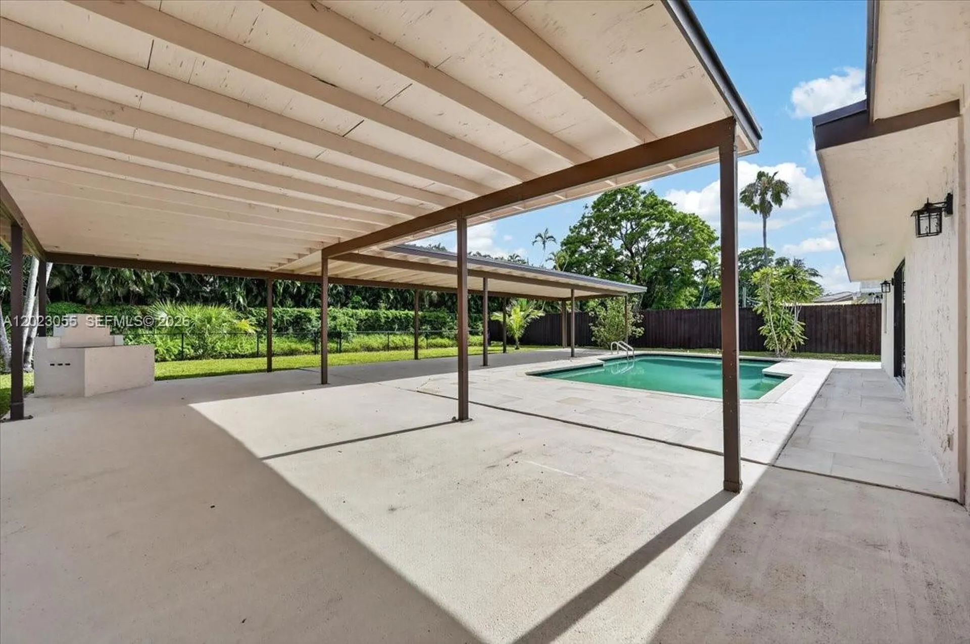2460 NW 67 Court Fort Lauderdale FL 33309