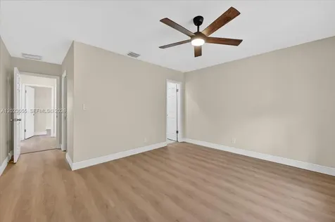 2460 NW 67 Court Fort Lauderdale FL 33309