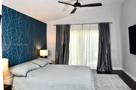 10205 SW 12th Street Pembroke Pines FL 33025