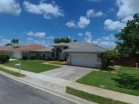 10205 SW 12th Street Pembroke Pines FL 33025