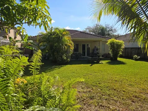 2810 Dunwoodie Place Homestead FL 33035