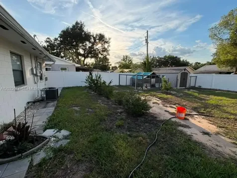 1210 Branda Vista Drive Brandon FL 33510