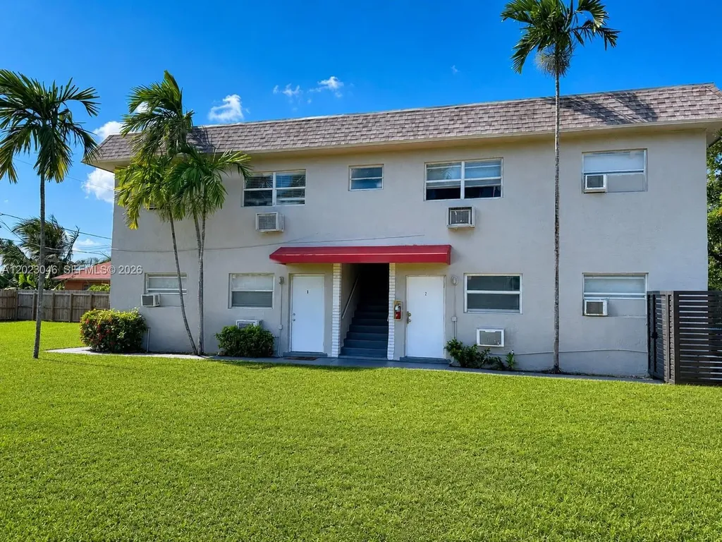 811 NW 6th Avenue Pompano Beach FL 33060