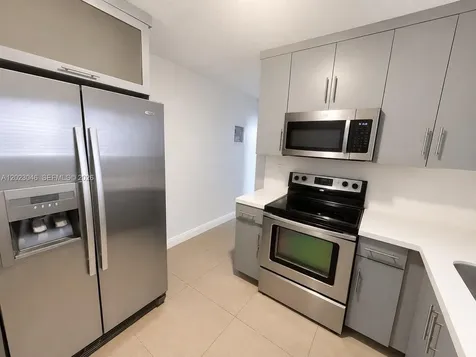 811 NW 6th Avenue Pompano Beach FL 33060