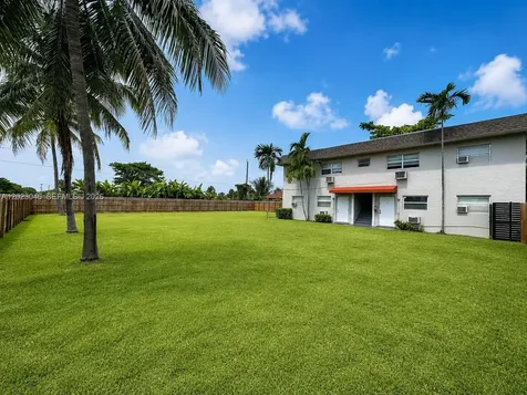 811 NW 6th Avenue Pompano Beach FL 33060