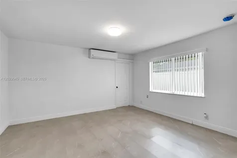 645 NW 15th Avenue Fort Lauderdale FL 33311