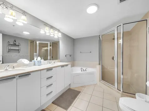 16699 Collins Avenue Sunny Isles Beach FL 33160
