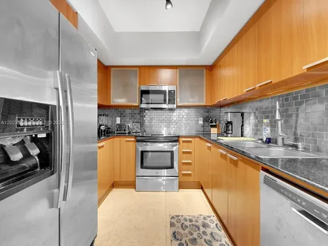 16699 Collins Avenue Sunny Isles Beach FL 33160