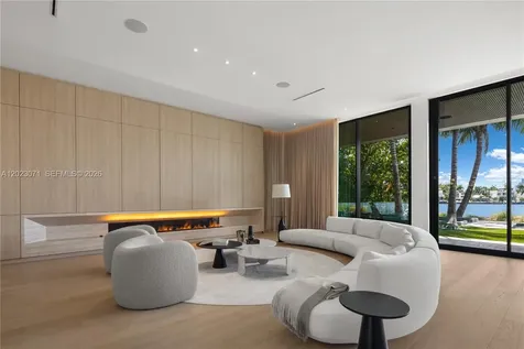 28 W Dilido Drive Miami Beach FL 33139