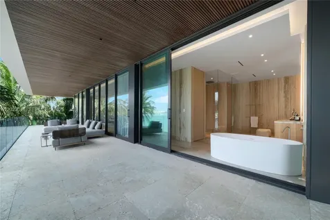 28 W Dilido Drive Miami Beach FL 33139