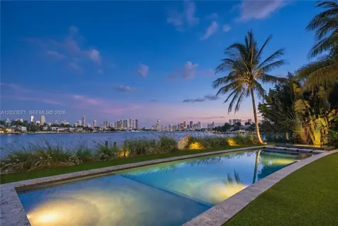 28 W Dilido Drive Miami Beach FL 33139