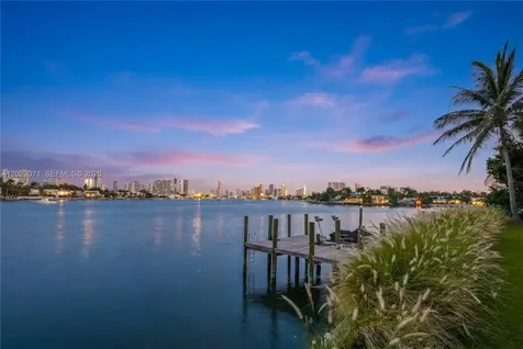 28 W Dilido Drive Miami Beach FL 33139