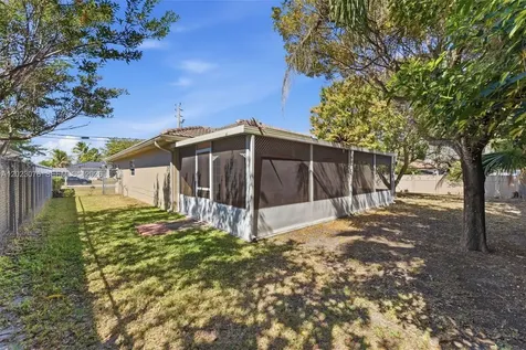 18049 SW 152nd Avenue Miami FL 33187
