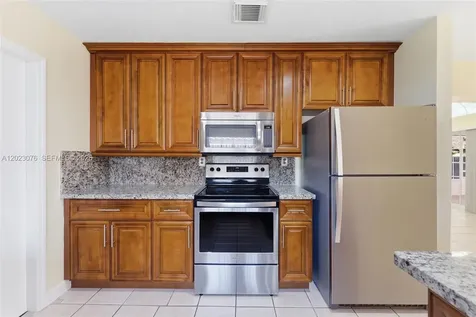 18049 SW 152nd Avenue Miami FL 33187