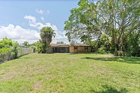 3910 NW 4th Court Boca Raton FL 33431